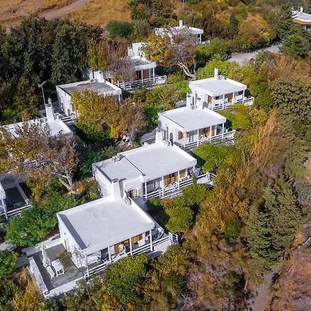 Irene's Villas Aparthotel