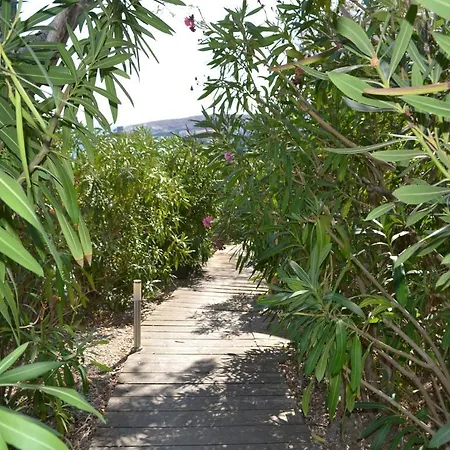 Irene's Villas Aparthotel